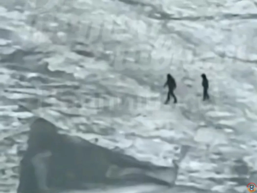 Опасные развлечения на Дону: двое ростовчан проигнорировали предупреждения о тонком льду