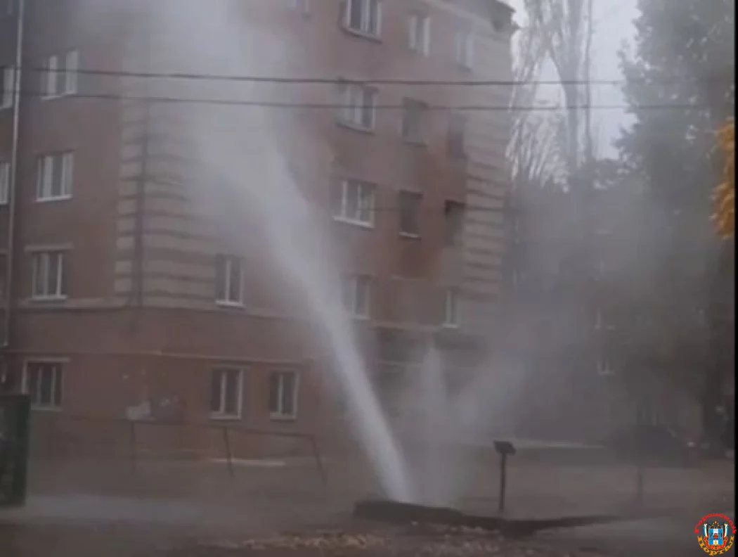 В Таганроге забил коммунальный фонтан
