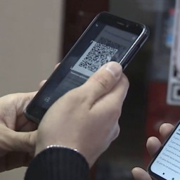 Новый год с QR-кодами: омичи не дождались послаблений