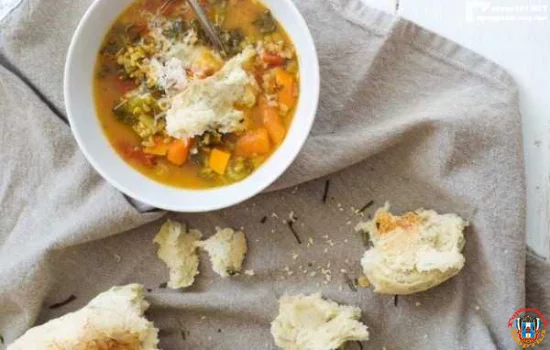 Суп с чечевицей и фарро