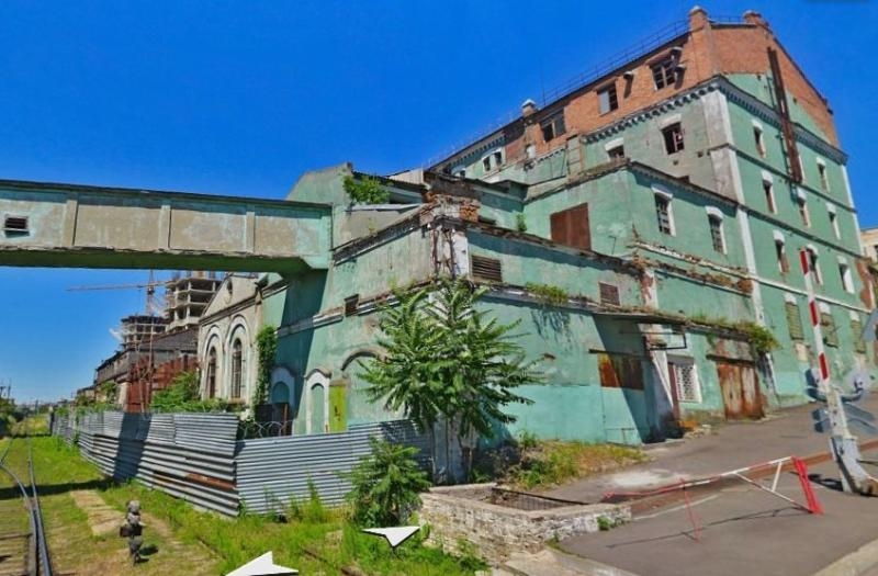 Инвестор выкупил участок на спуске к Зеленому острову в Ростове и не знает как его использовать