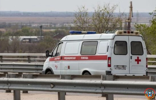 На трассе Жирновск - Вешенская водитель иномарки вылетел в кювет
