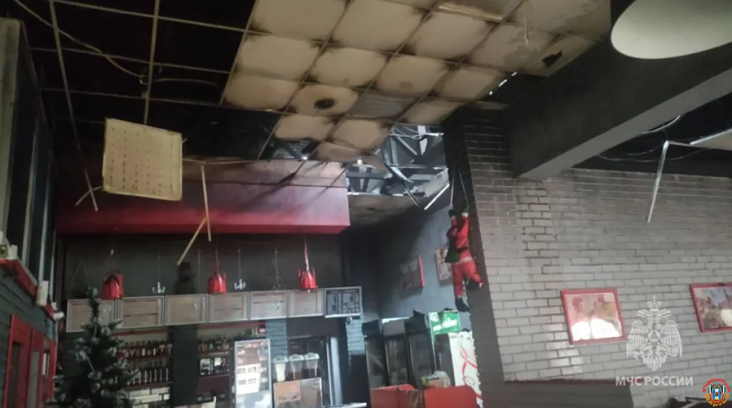 В Волгодонске произошел крупный пожар в кафе: причиной стали неисправные электроприборы