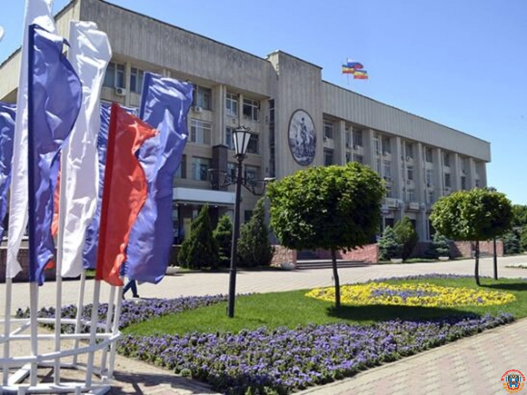 Доступ в здание администрации Новочеркасска закрыли во избежание терактов