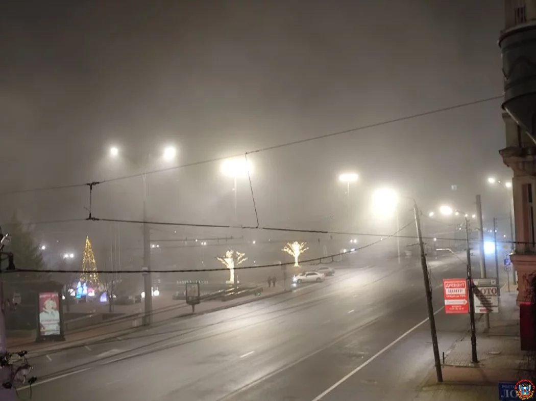 &laquo;Видимость нулевая&raquo;: трасса М-4 &laquo;Дон&raquo; в Ростовской области оказалась во власти тумана и гололеда