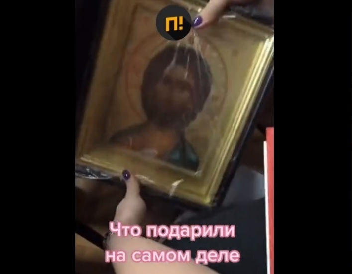 Победителям конкурса «Учитель года» в Ростове вместо денег вручили иконы