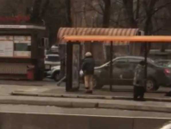 Декабрьский стриптиз устроила безбашенная ростовчака на Турмалиновской улице