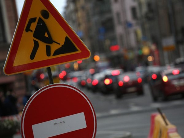 Почти на месяц ограничат движение по одной из улиц Западного в Ростове Почти на месяц ограничат движение по одной из улиц Западного в Ростове