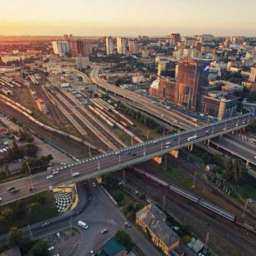 Причиной разрушения покрытия на ростовском мосту Стачки власти назвали аварию