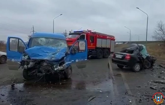 Один человек погиб и пятеро пострадали в ДТП на трассе Ростов-Азов