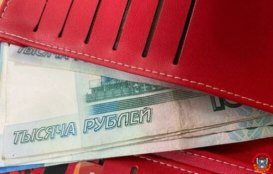 В Ростове мошенники «развели» женщину на 700 тысяч рублей