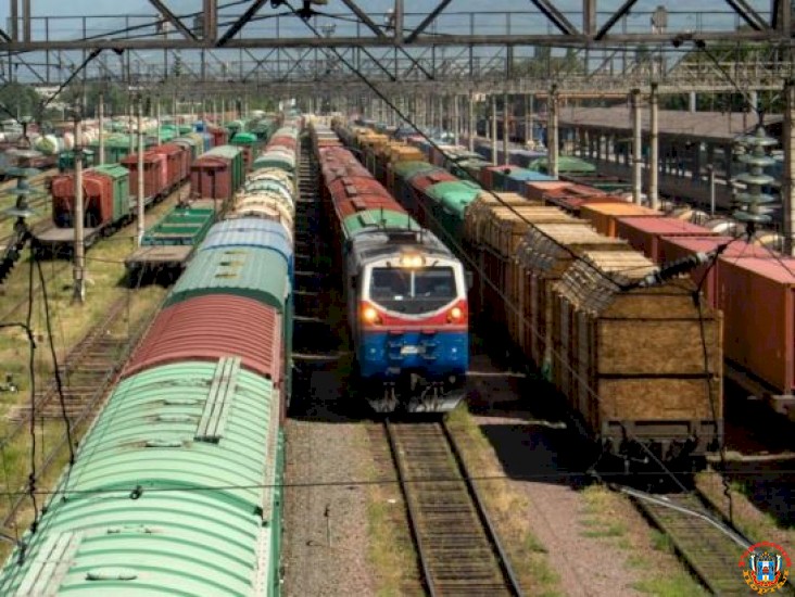 На границе донского региона с Украиной заметили движение 30 поездов