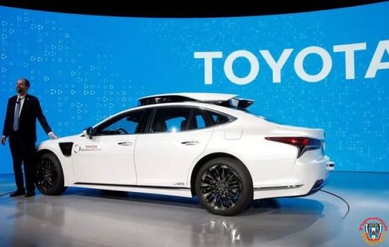 Toyota считает, что на формирование достаточной инфраструктуры для повсеместного распространения электромобилей уйдут десятилетия