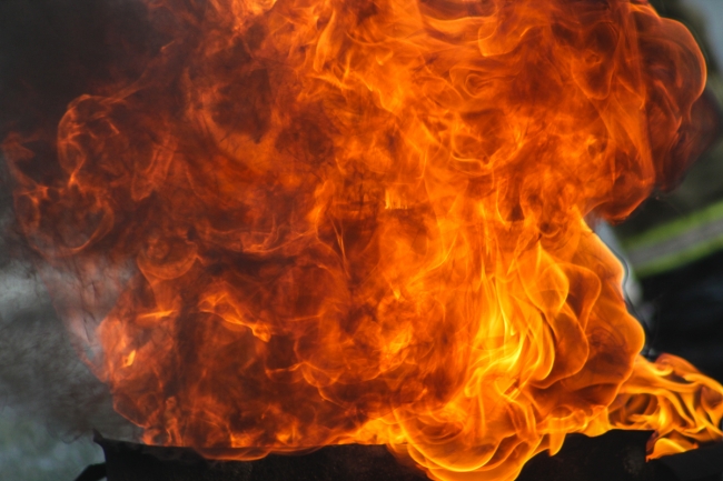 В Волгодонске проводится проверка после гибели двух пенсионеров в огне