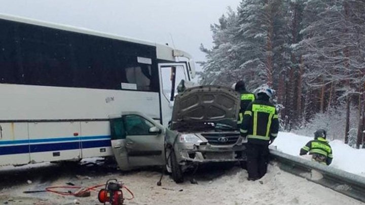 В Калужской области произошло массовое ДТП с автобусом