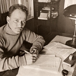 В донской столице отметят День памяти М.А. Шолохова