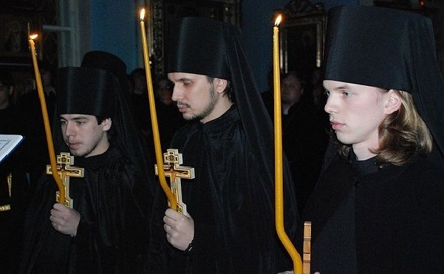 Ростовский митрополит рассказал, чего не хватает молодым священникам