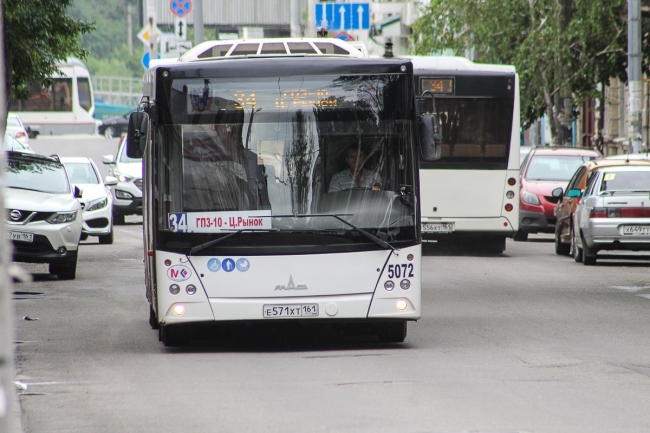 Ростовчанин потребовал повысить оплату за проезд в общественном транспорте