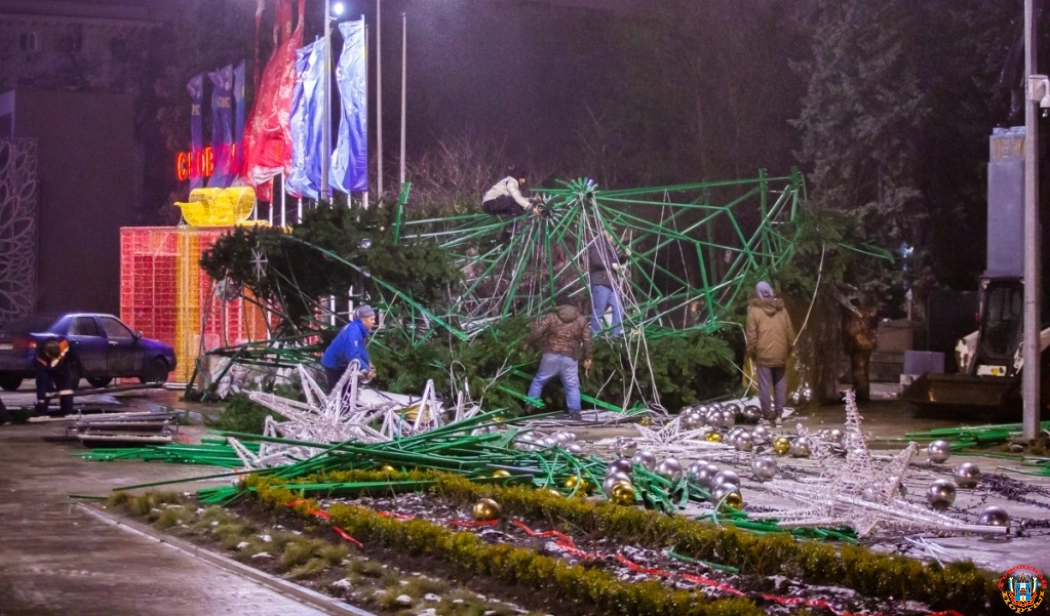 Жители Ростовской области попросили губернатора Голубева отменить празднование Нового года