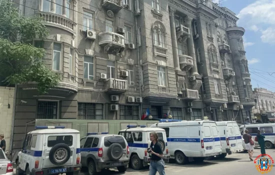 Из аварийного здания на Буденновском съехал отдел полиции Ростова