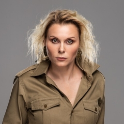 Ведущей шоу «Последний герой. Актёры против экстрасенсов» на ТВ-3 станет Яна Троянова