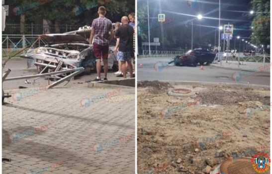 В Гуково в центре города всмятку разбились два автомобиля