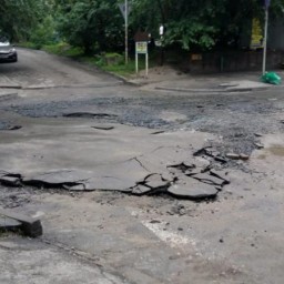 Более 300 происшествий зафиксировано в Ростове после сильного ливня