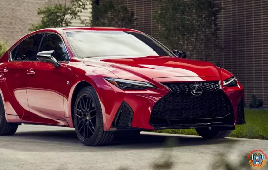 Представлен Lexus IS 2024