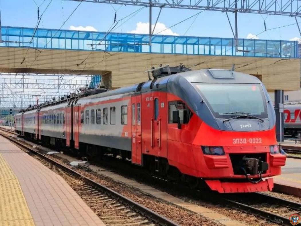 Штормовой коллапс на СКЖД: в Ростовской области выбились из графика почти 30 пассажирских поездов Штормовой коллапс на СКЖД: в Ростовской области выбились из графика почти 30 пассажирских поездов
