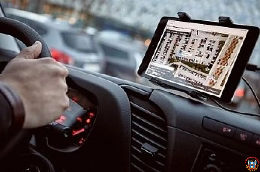 В Ростове водитель-курьер доставки в среднем зарабатывает 25 тыс. рублей в месяц