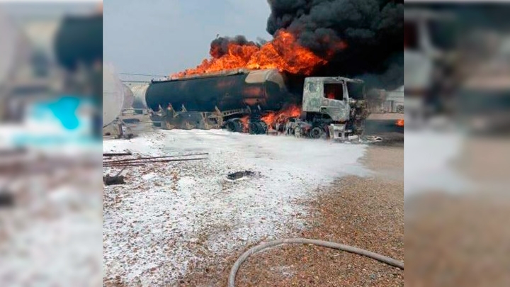 Пожар в Артеме возник из-за цистерны с топливом