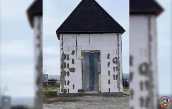 В хуторе Яново-Грушевский участник СВО возводит часовню