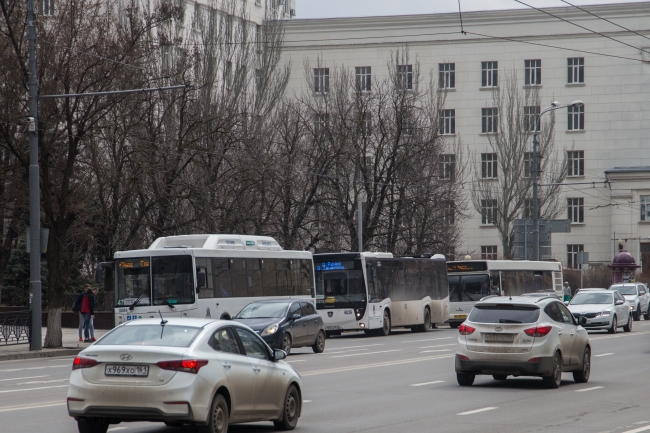 В Ростове из-за футбольного матча автобусы изменят схему движения