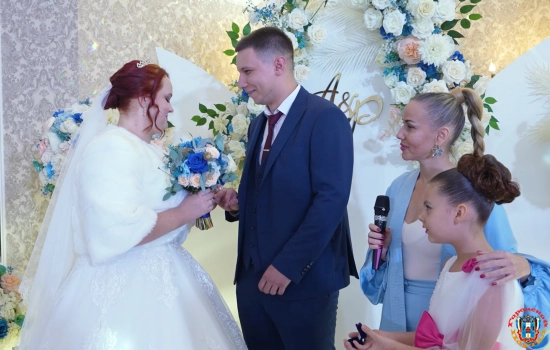 Влюбленные из Ростова-на-Дону сыграют свадьбу на проекте телеканала «Пятница!»