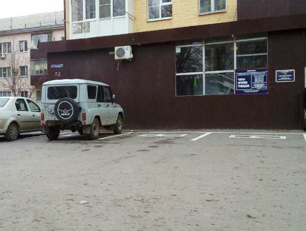 Все беды проспекта Шолохова возложили на местный паспортный стол