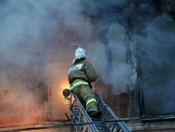 Мужчина погиб при пожаре в частном доме Ростовской области