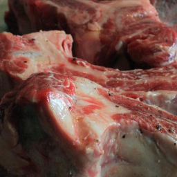 Ростовский бизнесмен пытался за 200 тысяч избежать наказания за торговлю просроченным мясом