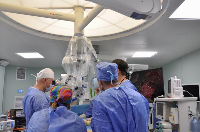 Помогла новая технология: донские хирурги удалили опухоль у 2-летнего малыша