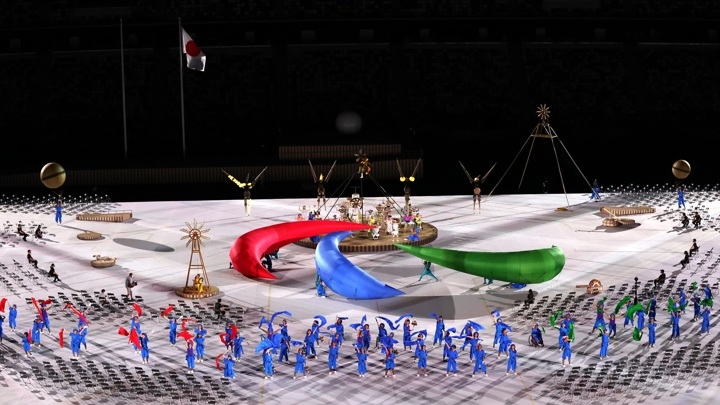 Паралимпийцы России приняли участие в церемонии открытия Игр