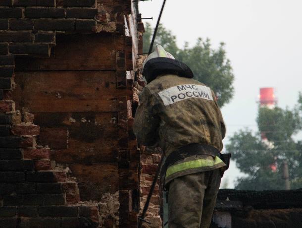 Во время пожара в Ростовской области погиб человек