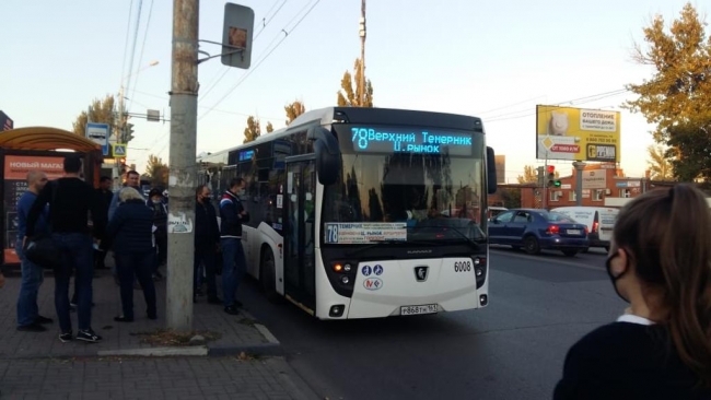 В Ростове более 200 автобусов остановили из-за пассажиров и водителей без масок
