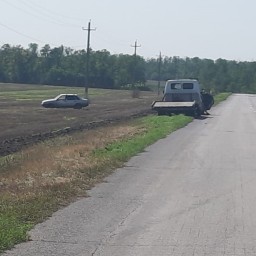 Пять человек пострадали в ДТП на трассе в Ростовской области