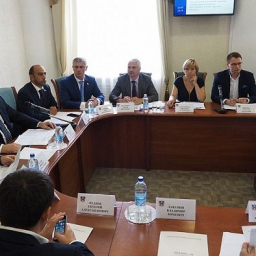 Депутаты Заксобрания Ростовской области взялись за улучшение в регионе инвестиционного климата