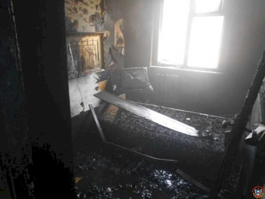 При пожаре в квартире пятиэтажки в Таганроге погиб мужчина
