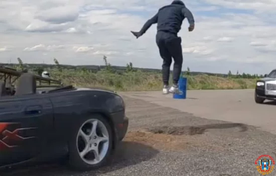 Провалился под землю: Новый трюк Ростовского каскадера Евгения Чеботарева