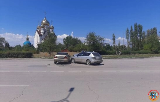 В Волгодонске в ДТП пострадала 33-летняя пассажирка иномарки