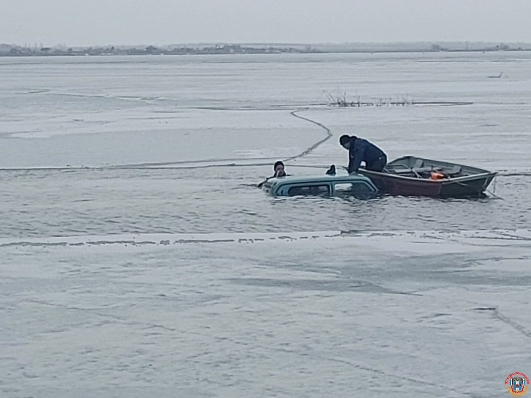 В Ростовской области мужчина утонул вместе с машиной на водохранилище