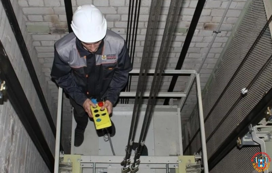 В Ростовской области за два года заменят 660 лифтов