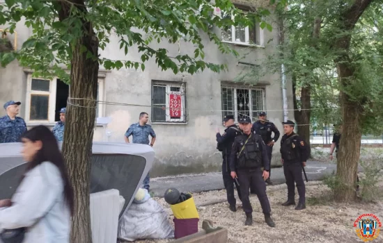 Дом на Нариманова, снова штурмуют жильцы