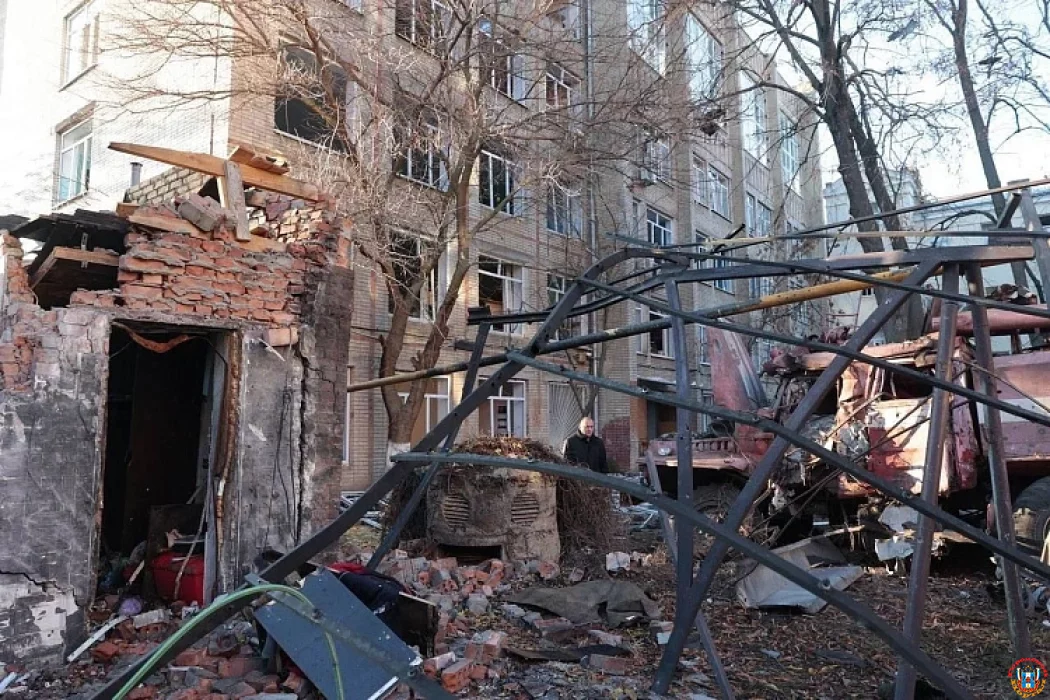 Более 450 квартир попали в зону ЧС после атаки БПЛА в Таганроге